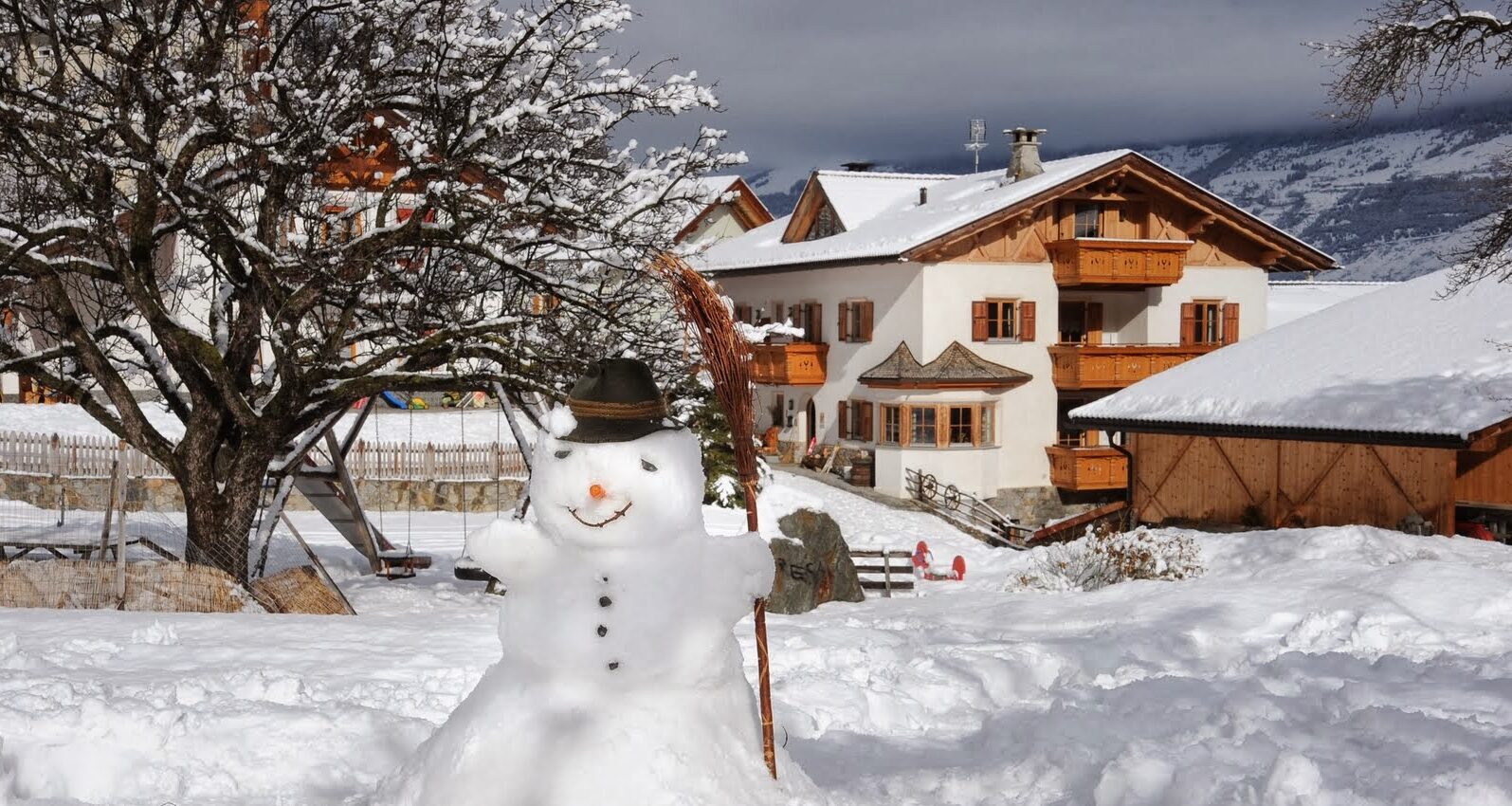 Scopri di più sull'articolo Capodanno 2025 tra amici? In un maso Gallo Rosso in Alto Adige